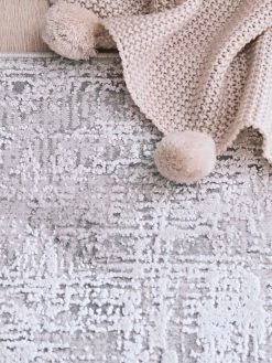 Vintage-Teppich, Mattsilber -Teppichwelt Verkauf Cornhill DesignerTeppich hellgrau Mattsilber 160x230 lup3