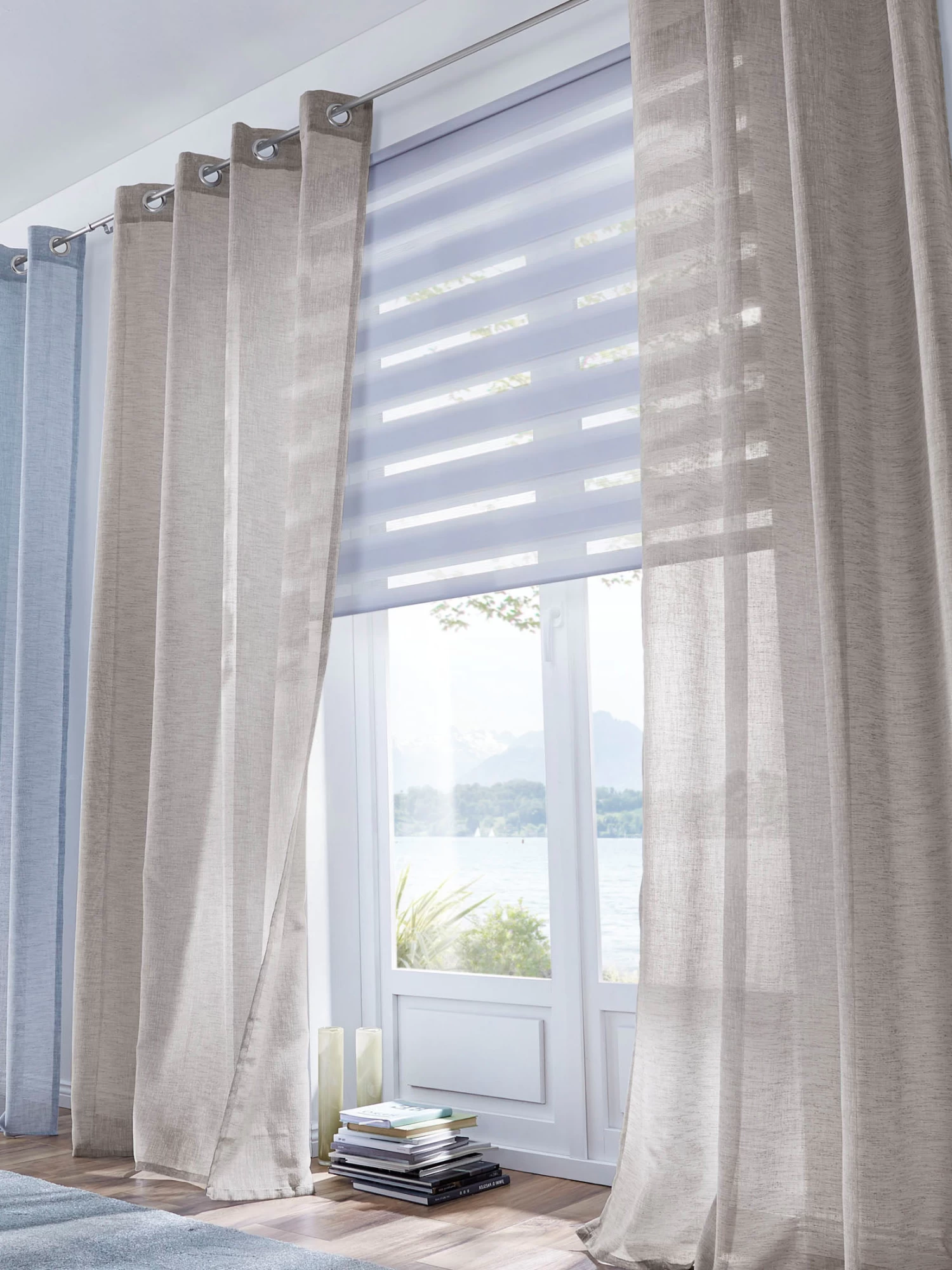 Ösenschal, Grau 3 Ösenschal, Grau